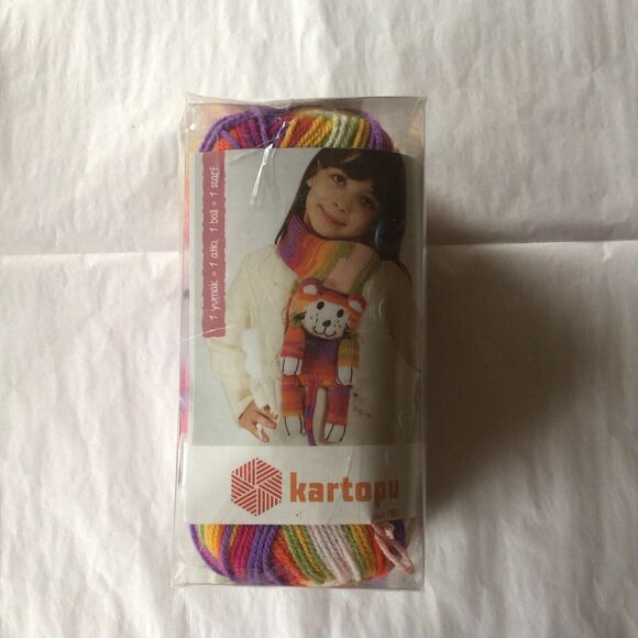 KARTOPU ZAMBAK Knitting Knit Kids Cat Scarf YARN Craft Kit NEW NIB - Picture 8 of 9